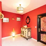 Ity House -