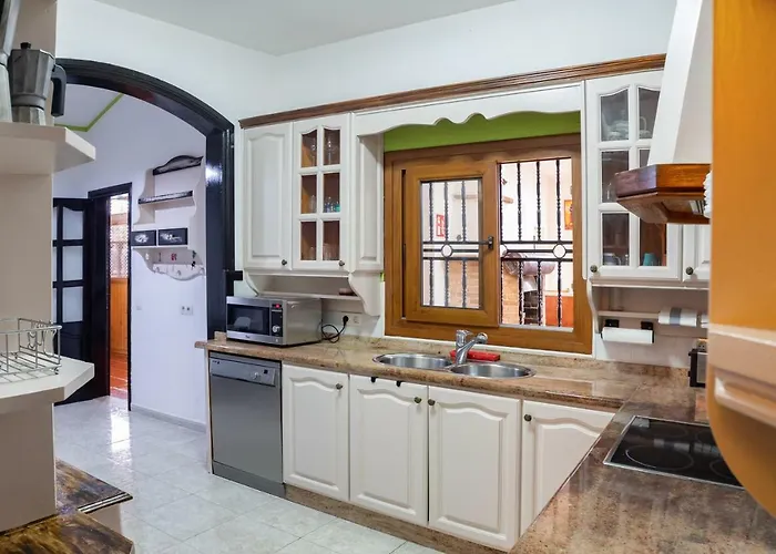 Ity House - * Playa Honda (Lanzarote)