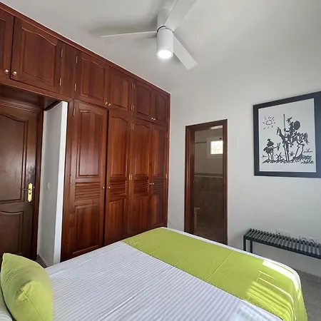 Ity House -